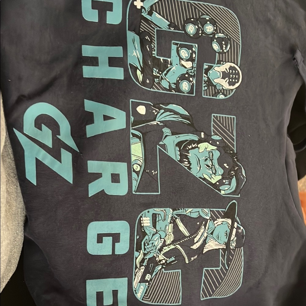 Fanatics navy and Teal Charge GZ Sweatshirt